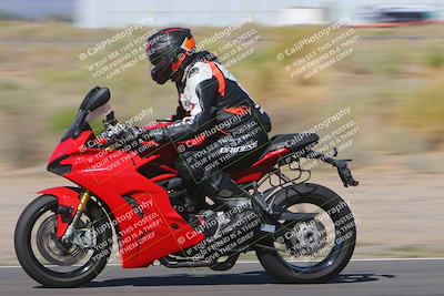 media/Nov-06-2023-Moto Forza (Mon) [[ce023d0744]]/3-Intermediate Group/Session 2 (Turn 14 Exit)/